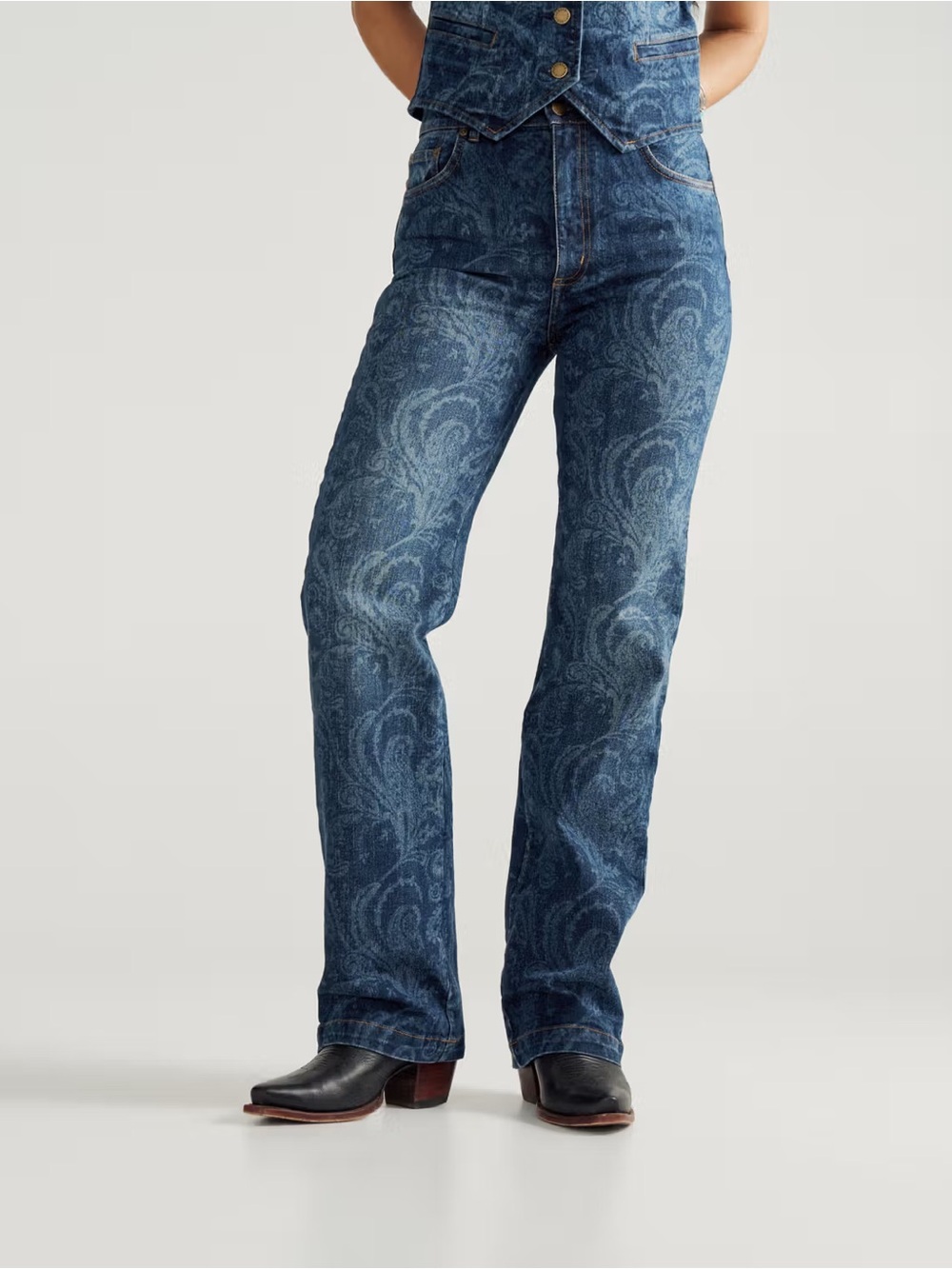 Tecovas Women's Vintage High Rise Jean Custom Paisley Size 27 New without Tags!